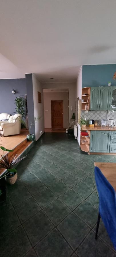 Apartament W Komornikach โคมอนิกิ ภายนอก รูปภาพ