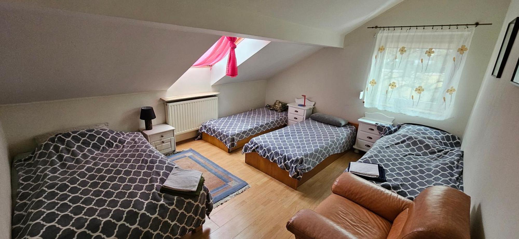 Apartament W Komornikach โคมอนิกิ ภายนอก รูปภาพ